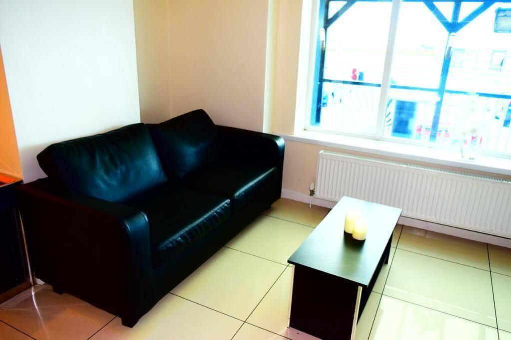 Skye Oceans Hotel Blackpool Bagian luar foto